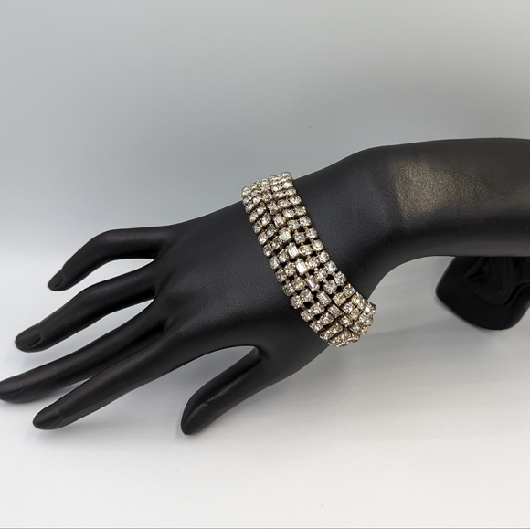 Sparkling Vintage Five Rows Clear Rhinestones Silver Tone Tennis Bracelet - Picture 2 of 15